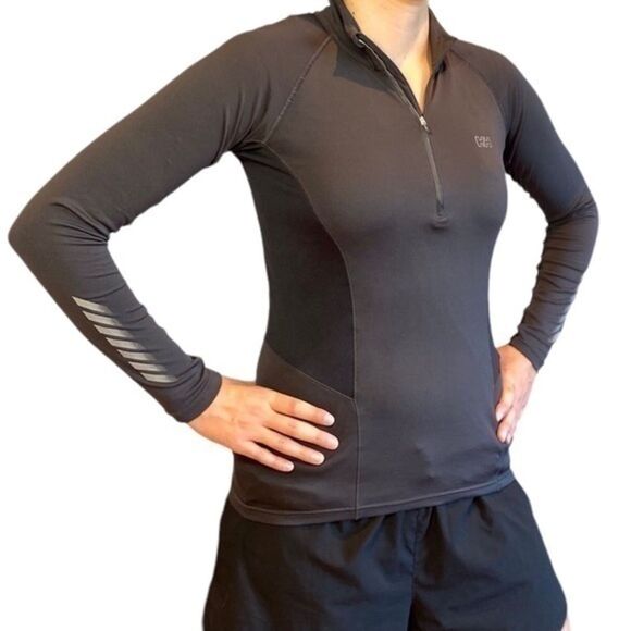 Helly Hansen Training 1/4 Zip Pull Over - Picture 1 of 7